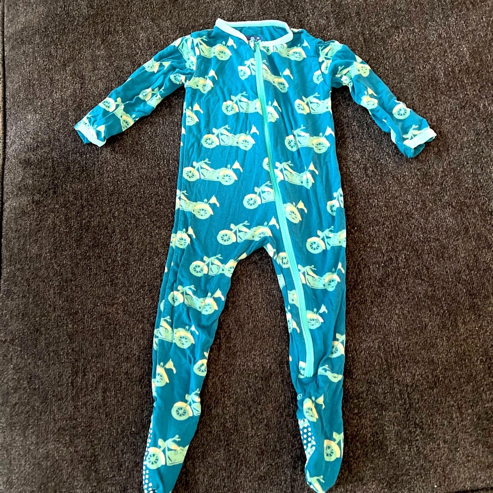Kickee pants footie 6-9 HTF